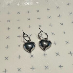 🩶🩶Earrings. Cute and solid, lively and lovely. 🧊🪞❣️